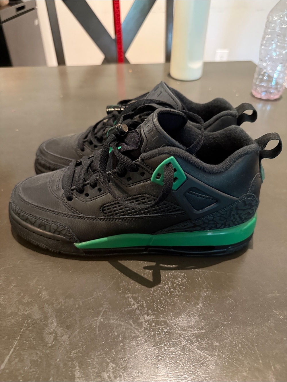 Jordan Kids Black and Green Retro-Style Sneakers